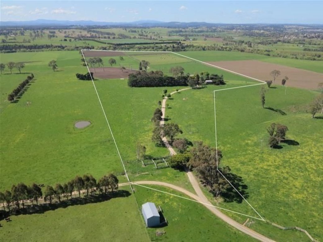 150 Mittons Lane, BAIRNSDALE VIC 3875 AcreageSemirural Sold