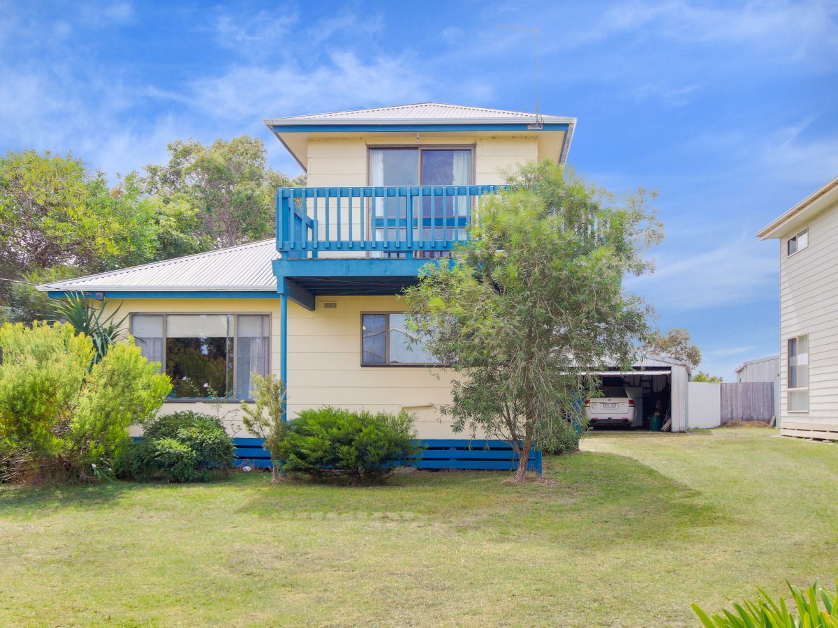 27 Lakeside Drive, Lake Tyers Beach VIC 3909 House Sold kingheath