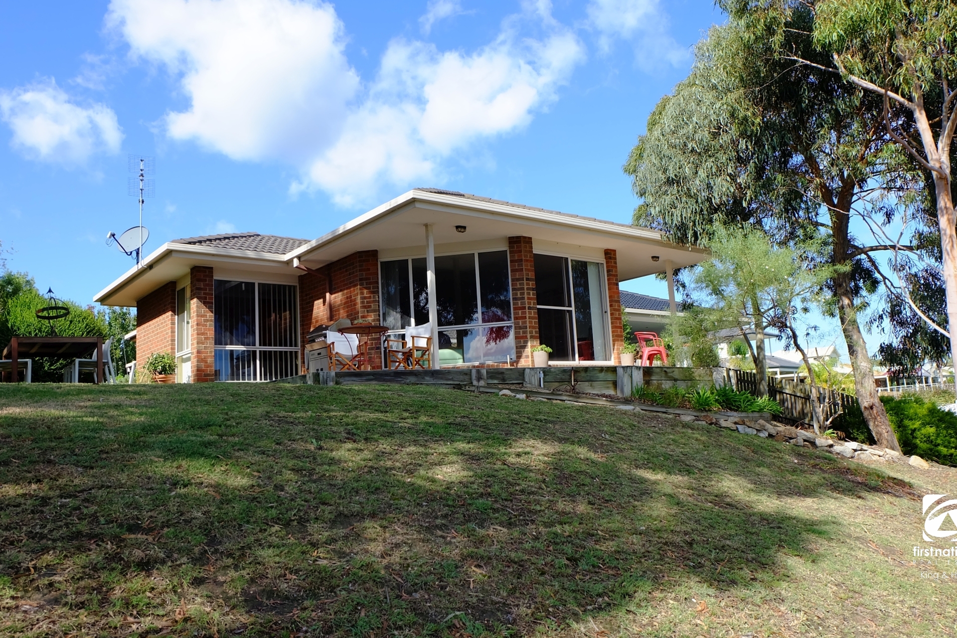 Real Estate Agents and Property Managers Paynesville King & Heath